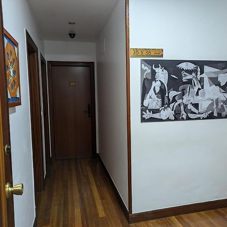 Akelarre Ostatua Hotell Guernica y Luno Eksteriør bilde