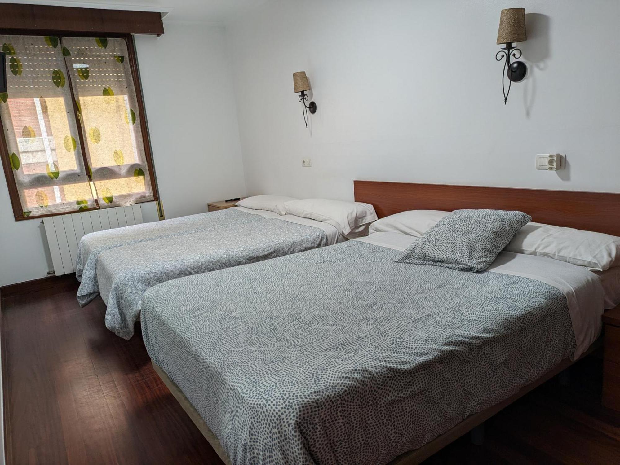 Akelarre Ostatua Hotell Guernica y Luno Eksteriør bilde